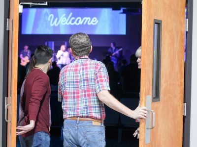 church-doors-kristina-paparo-aWL1bd2Pc14-unsplash-400x300p